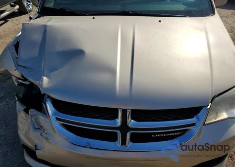 2014 Dodge Grand Caravan Sxt z USA, uszkodzony, nr VIN 2C4RDGCG2ER466460